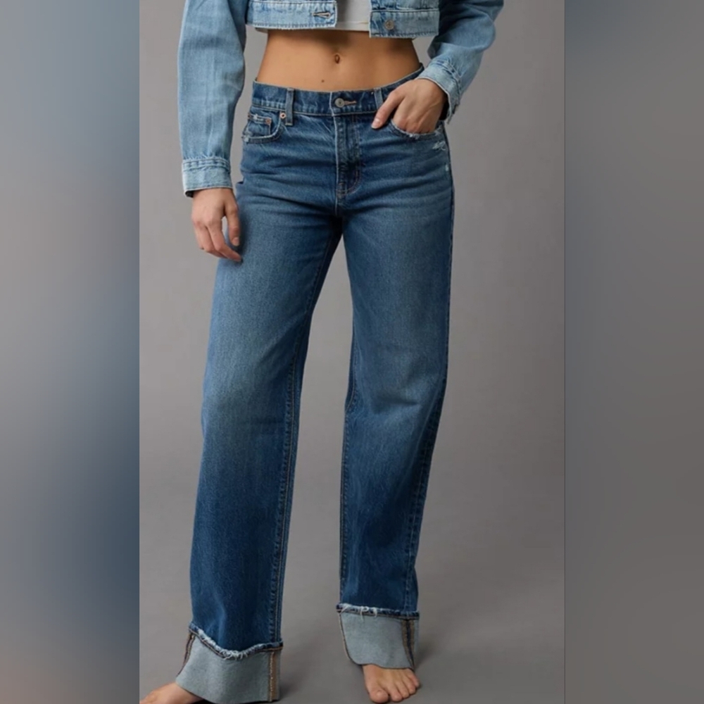 American Eagle Outfitters High Rise Blue Jeans